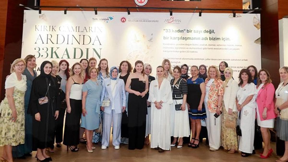 33 Women Behind Broken Glass: A Stunning Mosaic Exhibition Opens