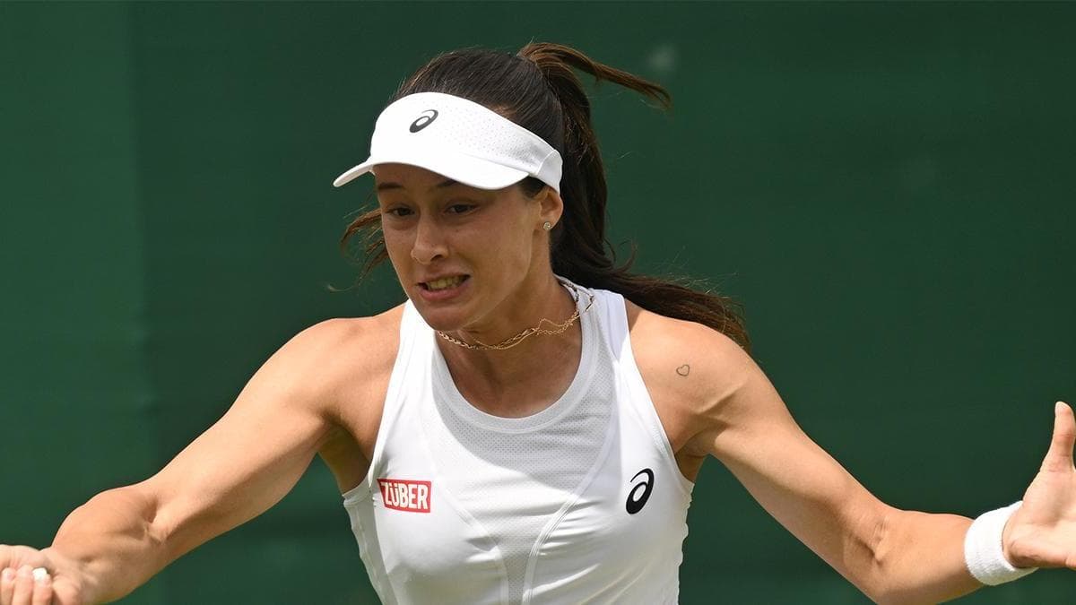 Zeynep Sönmez Advances to Second Round at Wimbledon
