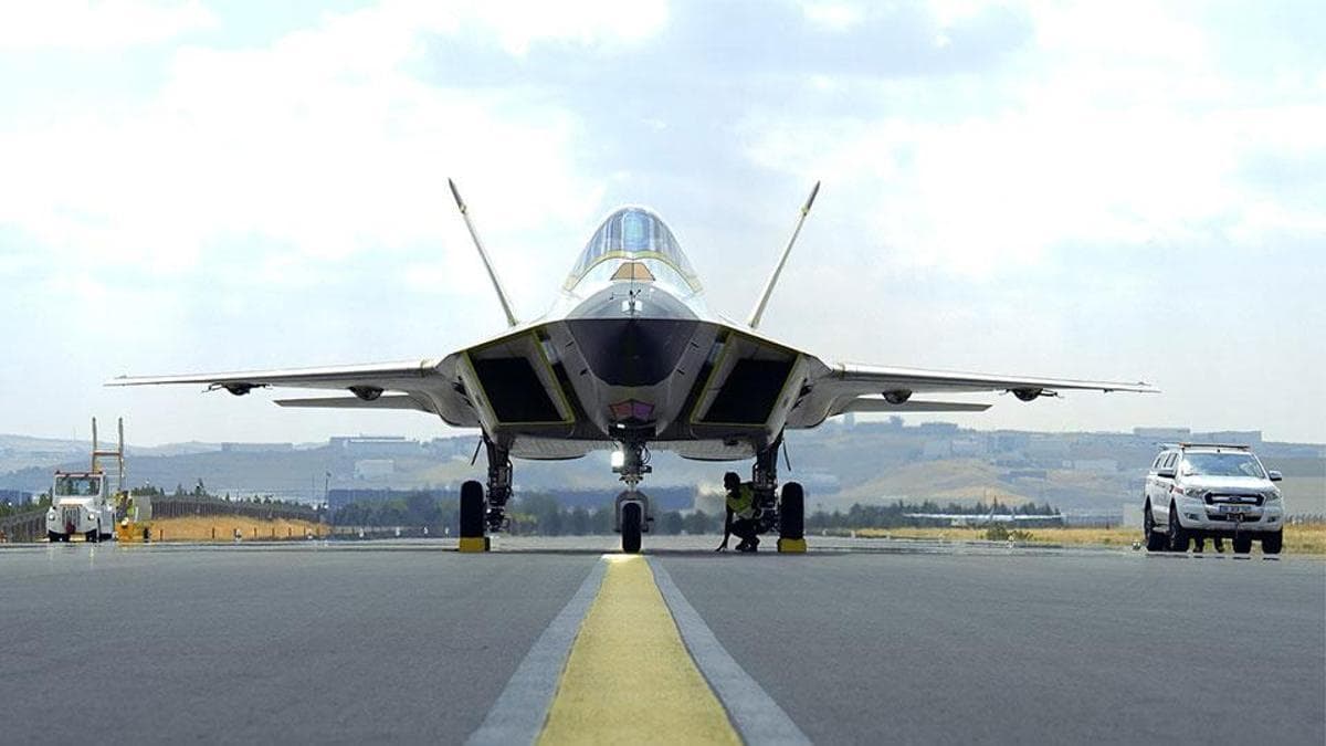 Greek Media Reacts to Turkey's KAAN Prototype: 'The Beginning of the End for Our Air Defense'