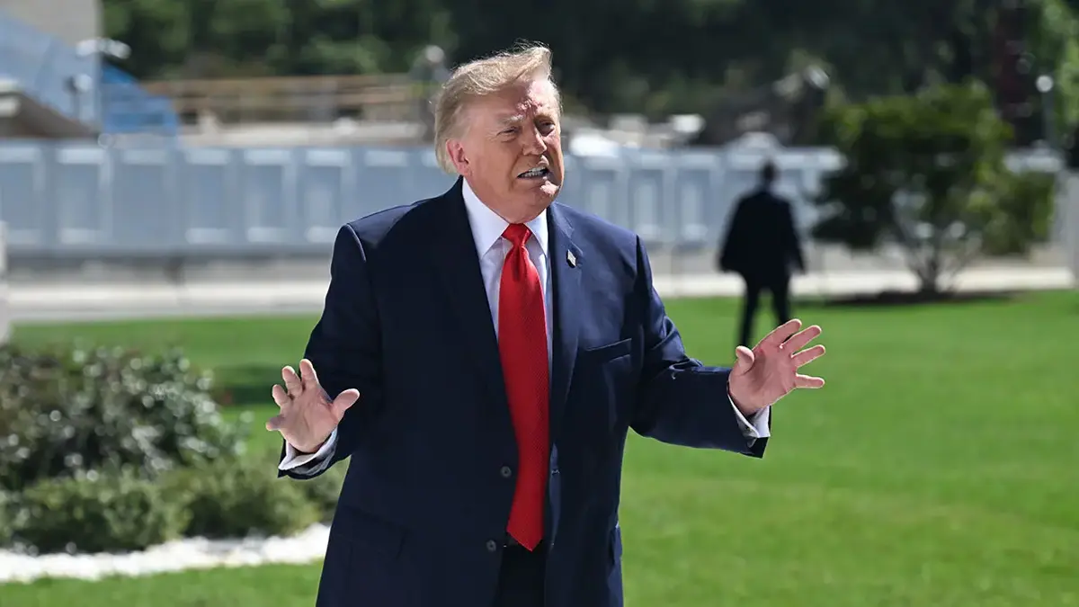 Trump Claims End of War Will Lower Oil Prices Amid Iran Nuclear Concerns