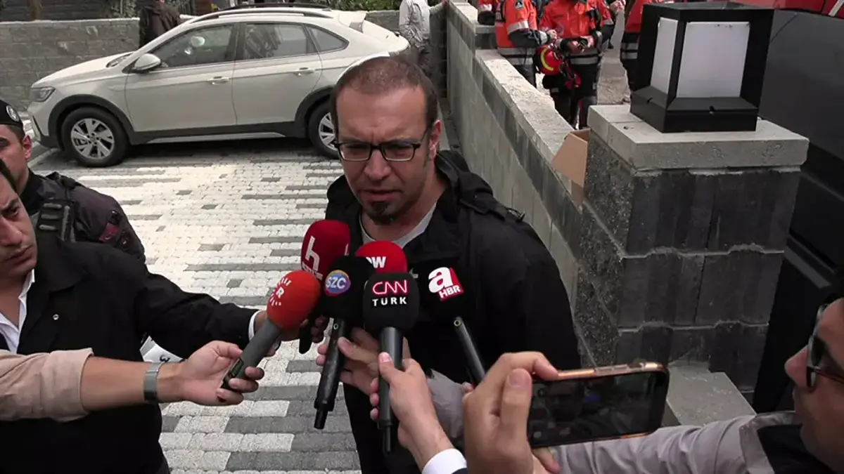 Eyewitness Recalls Moment of Building Collapse in Maltepe: 'Our Apartment Was Cracked'