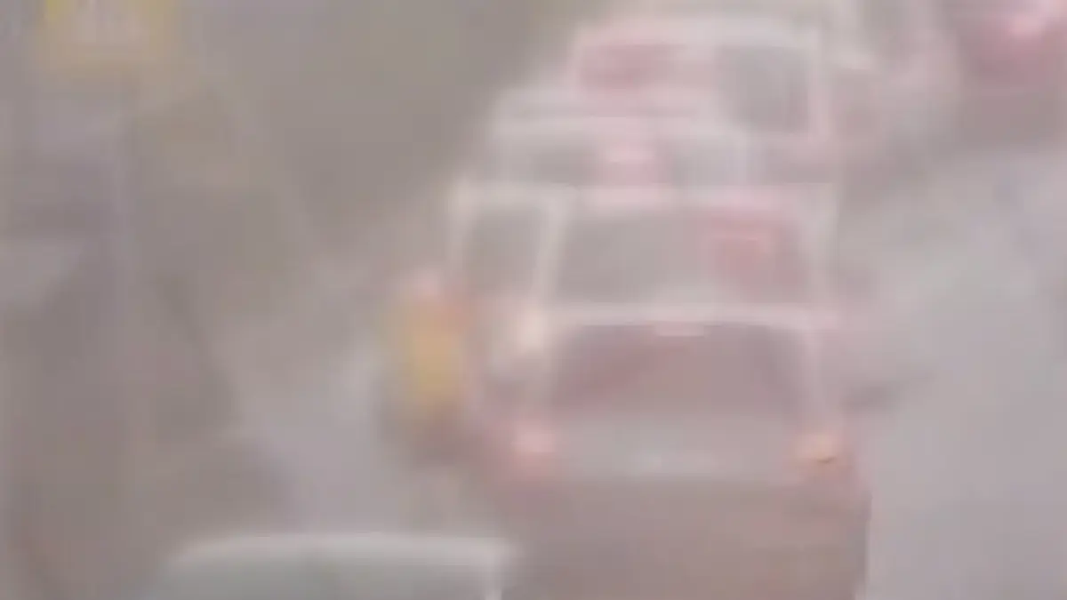 Chain Reaction Crash In Beşiktaş Involves Five Vehicles Driven by Iranian Driver