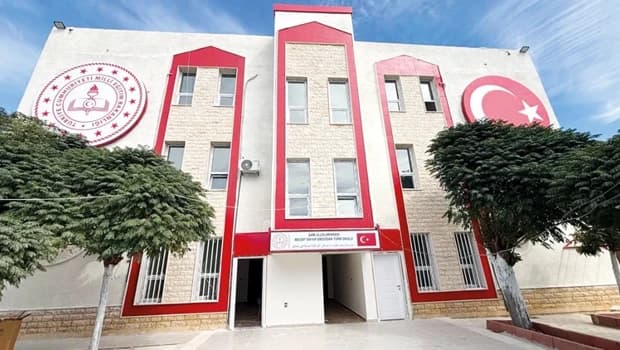 Şam'da Yeni Türk Okulu Faaliyete Geçti
