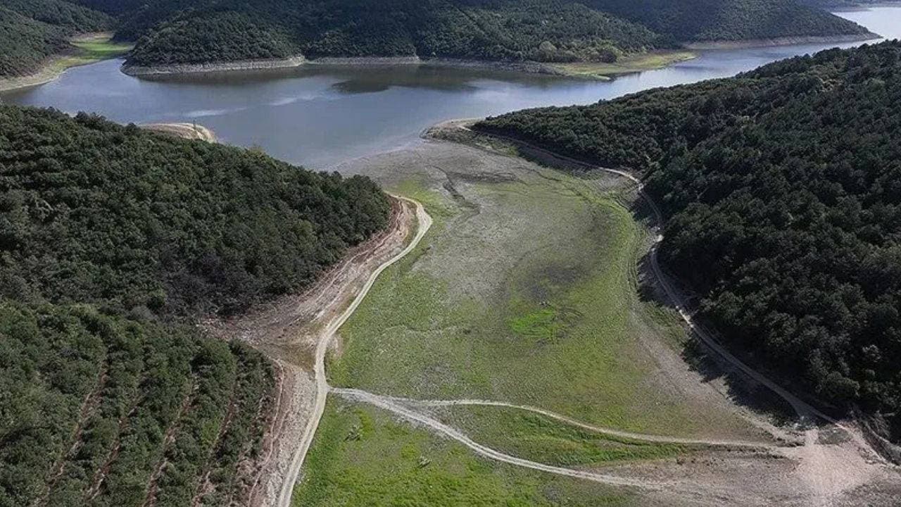 Istanbul's Reservoir Water Levels Decline Amid Drought Concerns