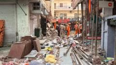 Delhi'deki Bina Çökmesinde Yedi Kişi Hayatını Kaybetti, Kurtarma Çalışmaları Devam Ediyor