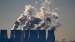 EU Suggests Gradual Approach to Carbon Emission Reductions for Businesses