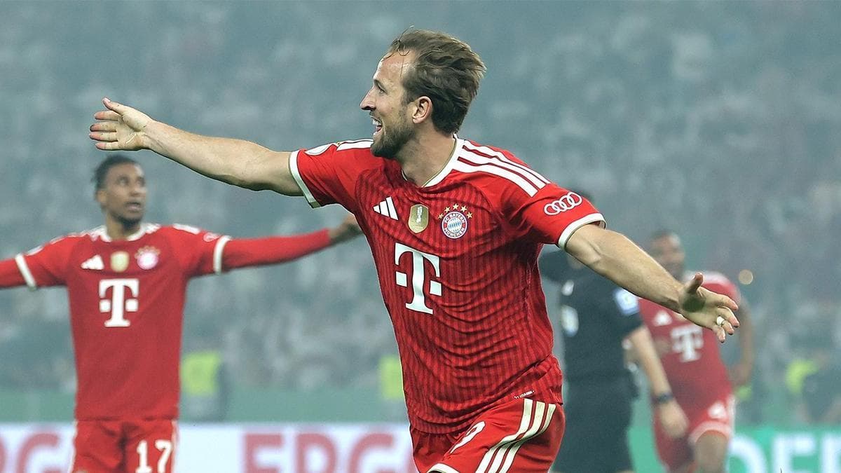 Bayern Munich Claims German Cup Title with 3-0 Victory Over Stuttgart