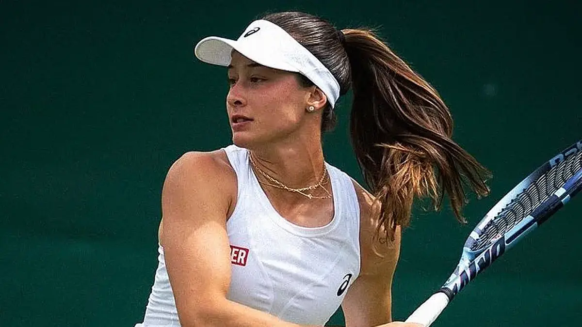 Zeynep Sönmez Advances to Second Round in Women's Doubles at US Open