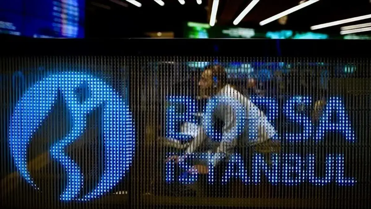 Borsa İstanbul'da BIST 100 Endeksi Güne Düşüşle Başladı