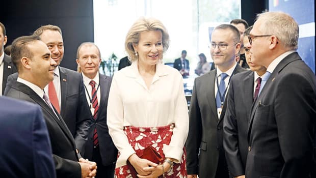 Belçika Kraliçesi Mathilde İstanbul'da Sanayi 4.0'dan 5.0'a Geçişi Tartıştı