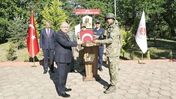 Defense Minister Güler Sends Clear Messages to Athens at the Border