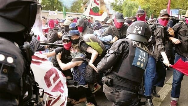 Almanya'da AfD Kurultayı Öncesi Protestolar Yükseliyor