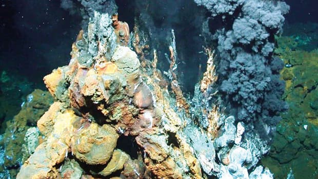 Japanese Researchers Discover Record-Breaking Gold Density on Ocean Floor
