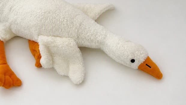 Ticaret Bakanlığı'ndan 'Peluş Kaz' Oyuncağına Yasağı