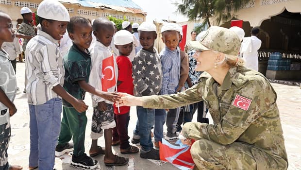Somali Yetimlere Türkiye'den Destek