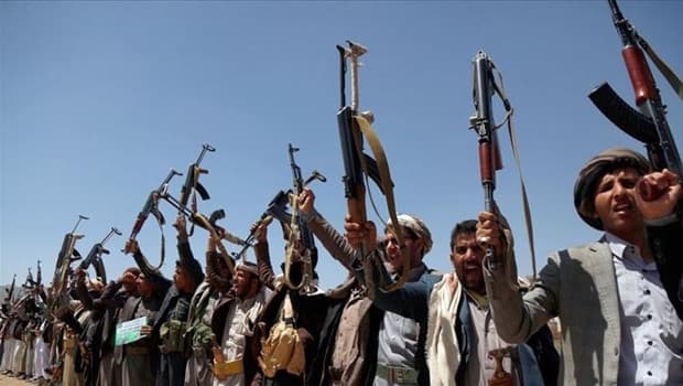 Husiler Yemen'in Marib Kenti'ni Hedef Aldı: 2 Ölü, 14 Yaralı