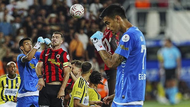 İrfan Can Eğribayat, Fenerbahçe'ye Karşı Zaferle Başladı