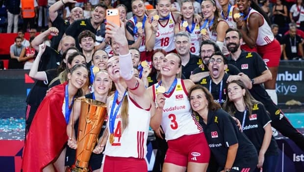 Filenin Sultanları, Avrupa'da Tarih Yazdı! Şampiyonluğun Arkasındaki Stratejiler