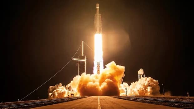 US Deploys Space Weapon Capable of Offensive Operations