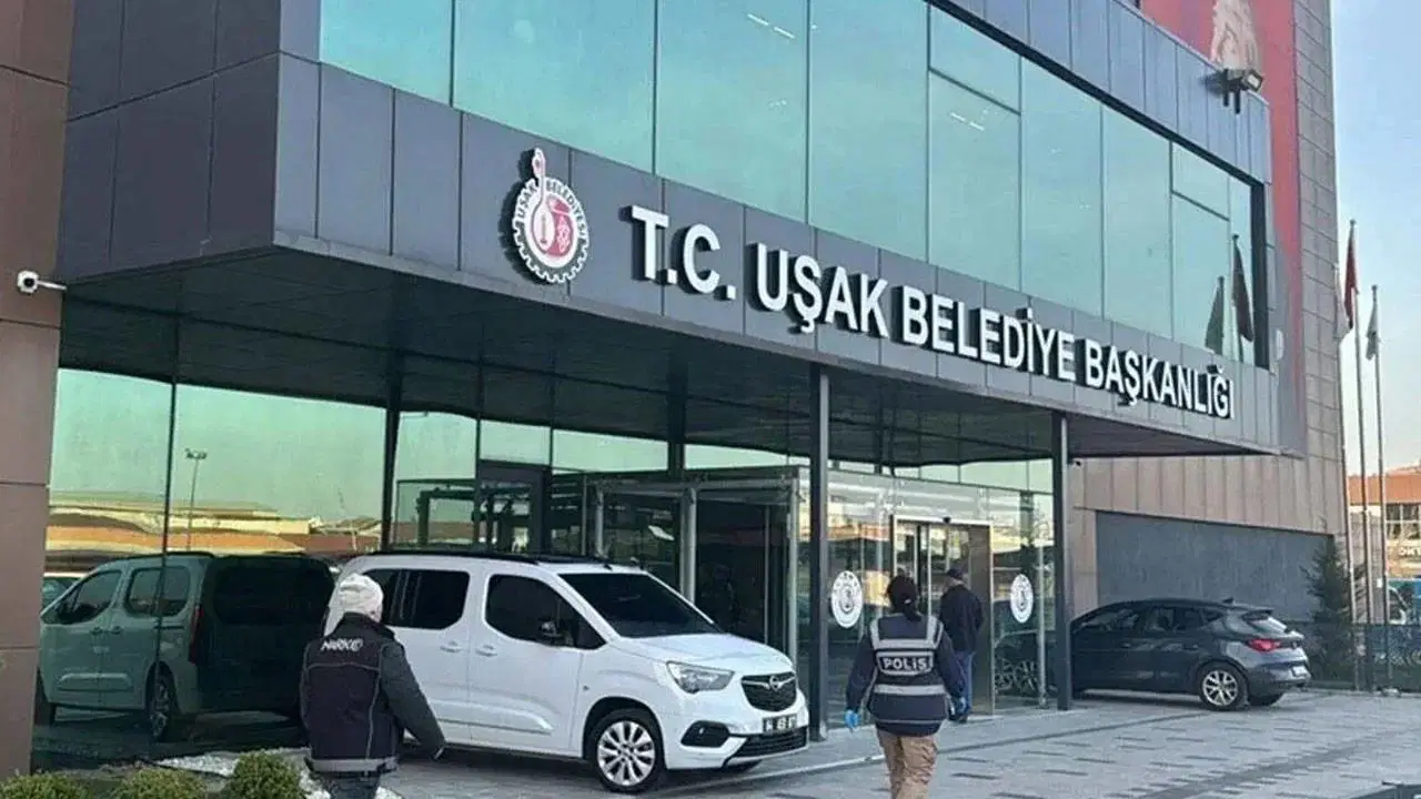 Uşak Belediyesi'nde Soruşturma: 9 Kişi Tutuklandı