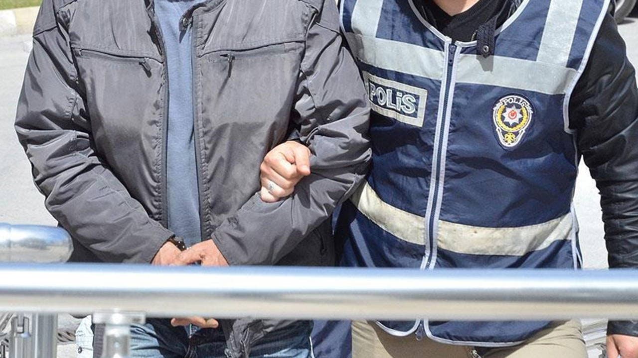 Major Operation in Istanbul Leads to Arrest of 31 for Illegal Identity Document Issuance