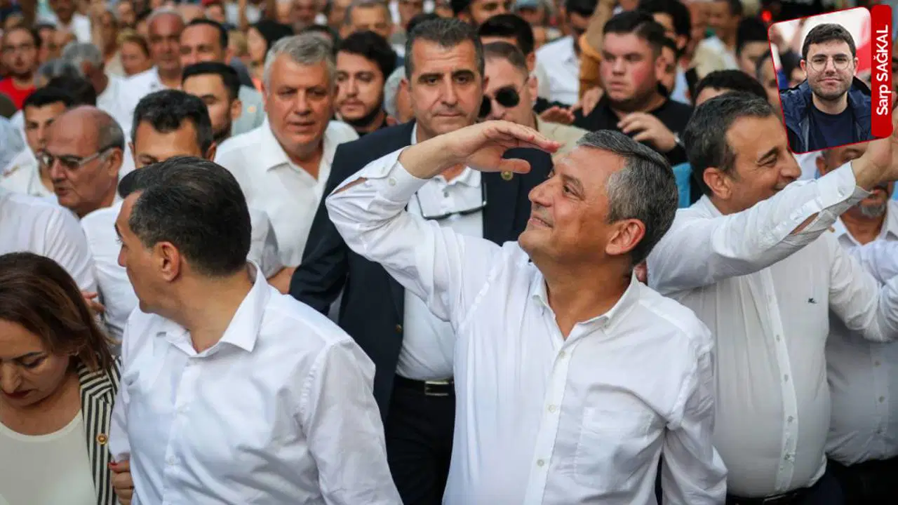 Support for New Party Symbolizes Atatürk's Legacy with 1881 Lira Donations