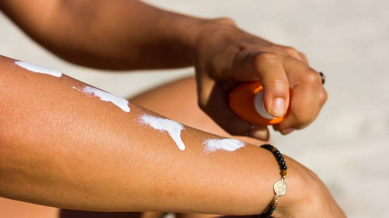 Essential Tips for Protecting Your Skin from Cancer: Common Sunscreen Mistakes to Avoid