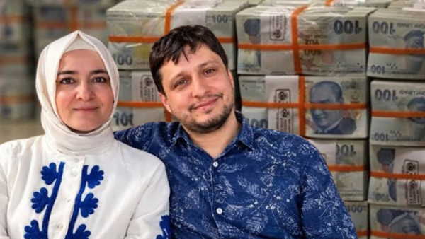 Fatma Betül Sayan Kaya, Fon Paralarını Geri Ödedi Mi?