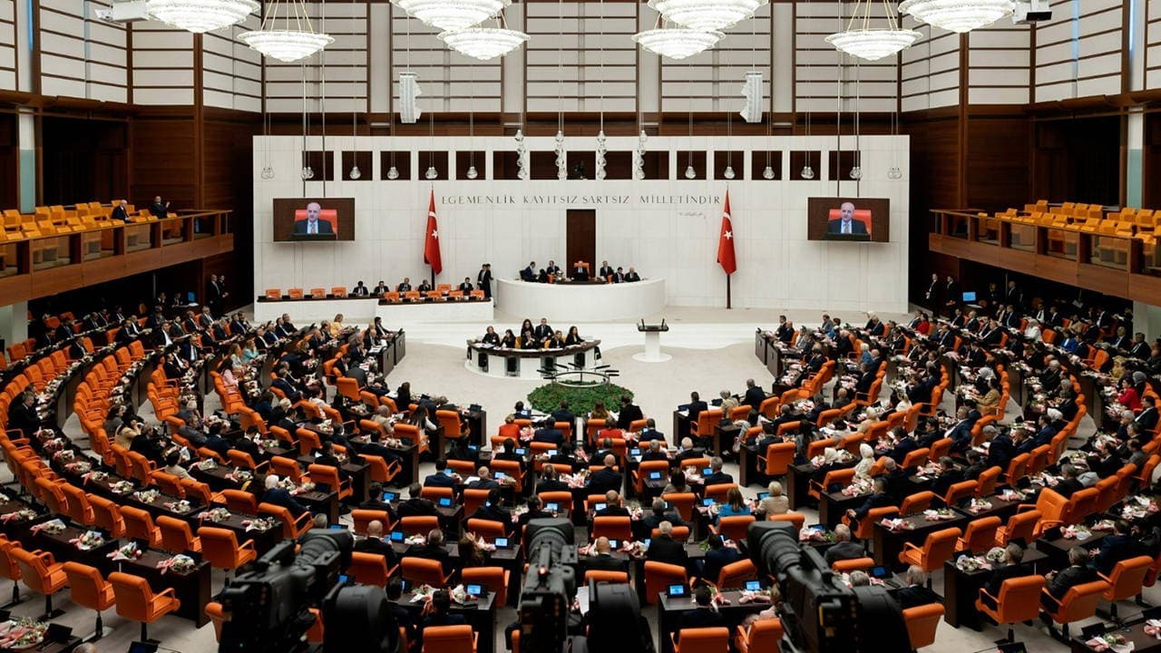 TBMM'de 44 Bin 154 Soru Önergesi Verildi: 12 Bin 742'si Cevapsız Kaldı
