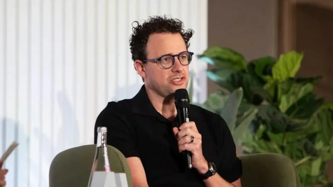 Anthropic CEO's Comments on AI Spark Controversy as Claude Responds