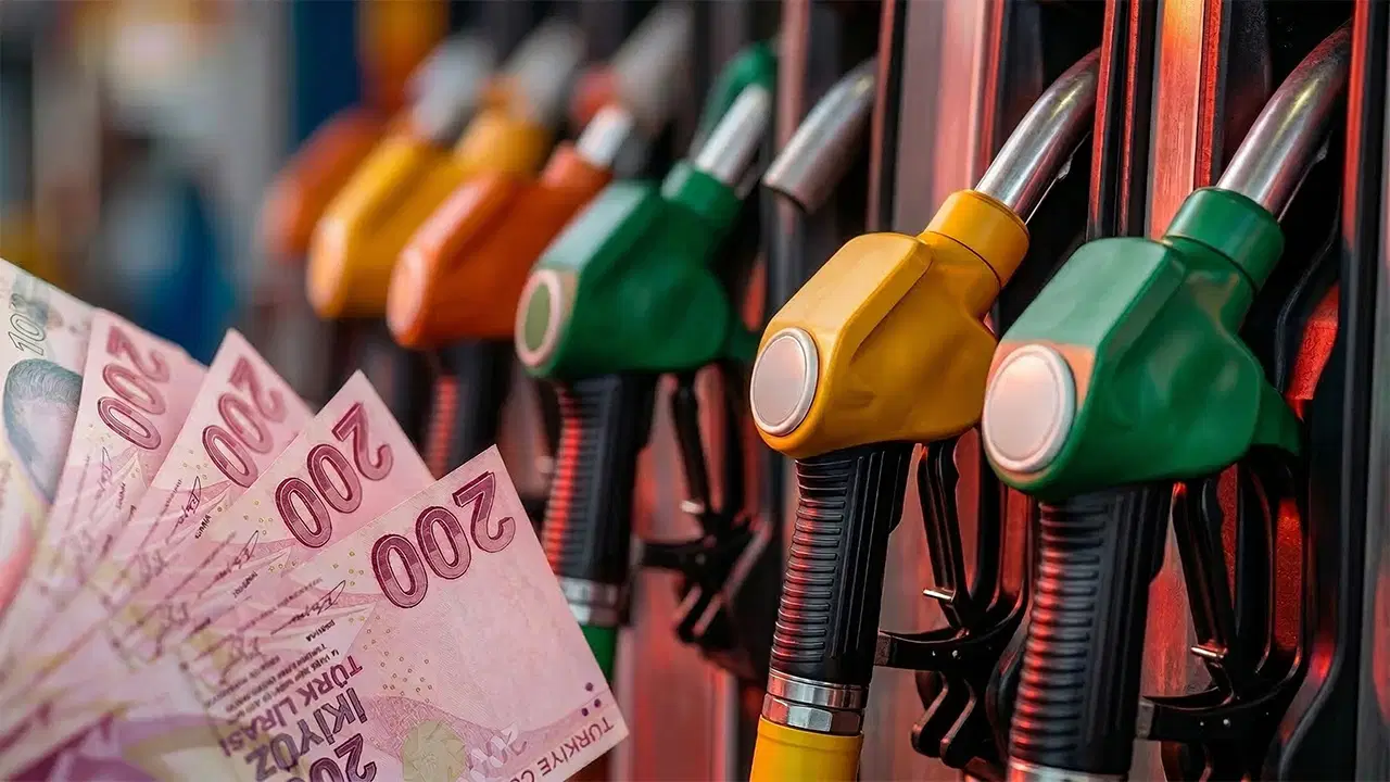Record Surge in Fuel Prices: Diesel Surpasses 90 Lira, Gasoline Approaches 80 Lira