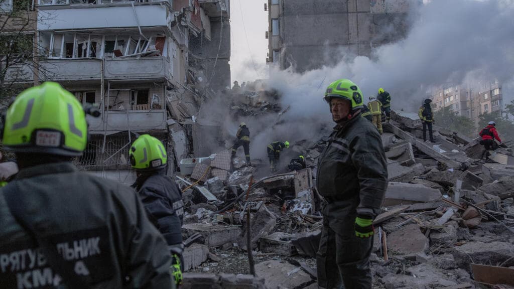 Ukraine Endures Devastating Airstrikes as Russia Targets Kyiv and Other Regions