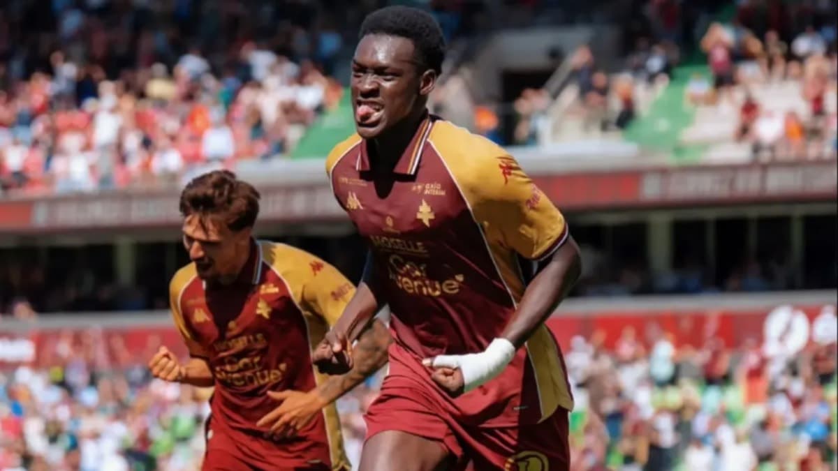 Galatasaray Secures 2.03m Striker to Partner with Osimhen