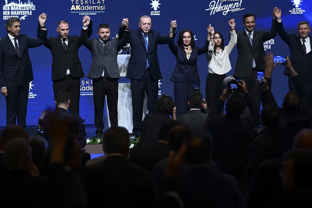 Allegations Surface Regarding Eight Mayors in Ankara Linked to AKP
