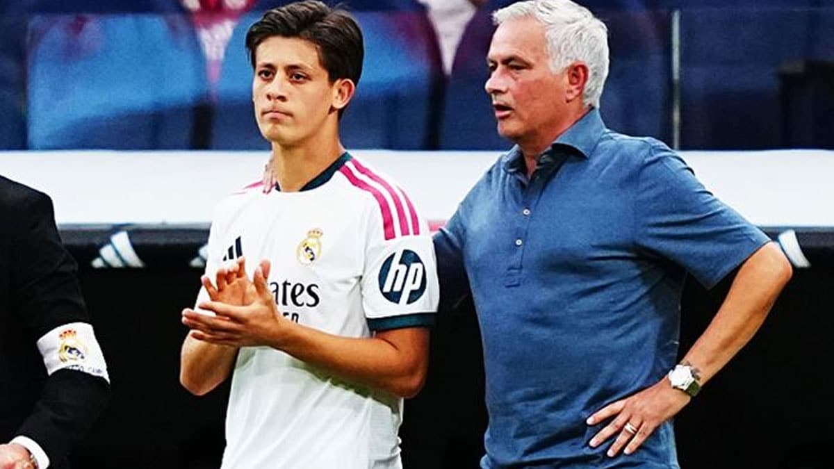 Mourinho's Decision Sparks Debate Following Last Match Performance