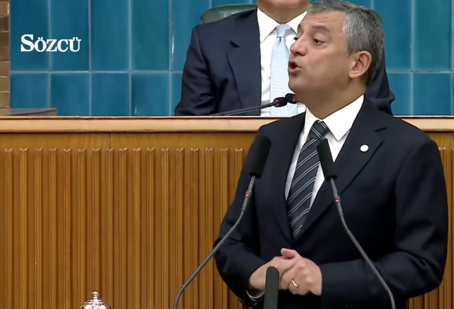 Özgür Özel Addresses the Issue of Unarrestable Figures