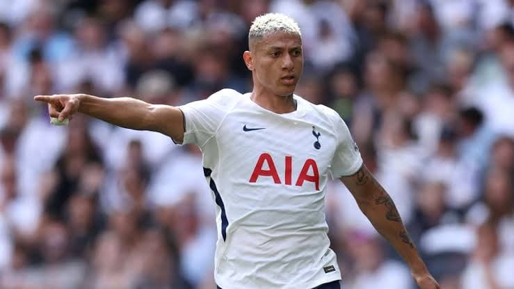 Galatasaray Set to Sign International Superstar to Support Osimhen