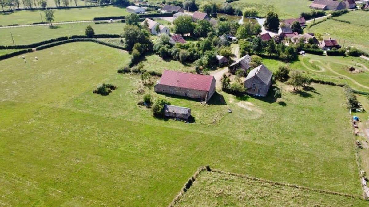 Purchase of a Village for 4 Million Liras: Cem Yılmaz's 'Mansion' Joke Becomes Reality