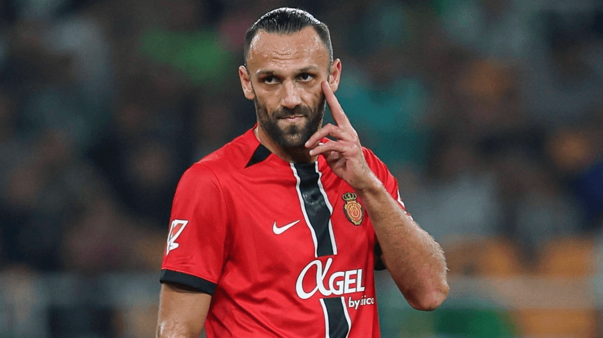 Aziz Yıldırım, Vedat Muriqi'nin Transferini Tamamladı