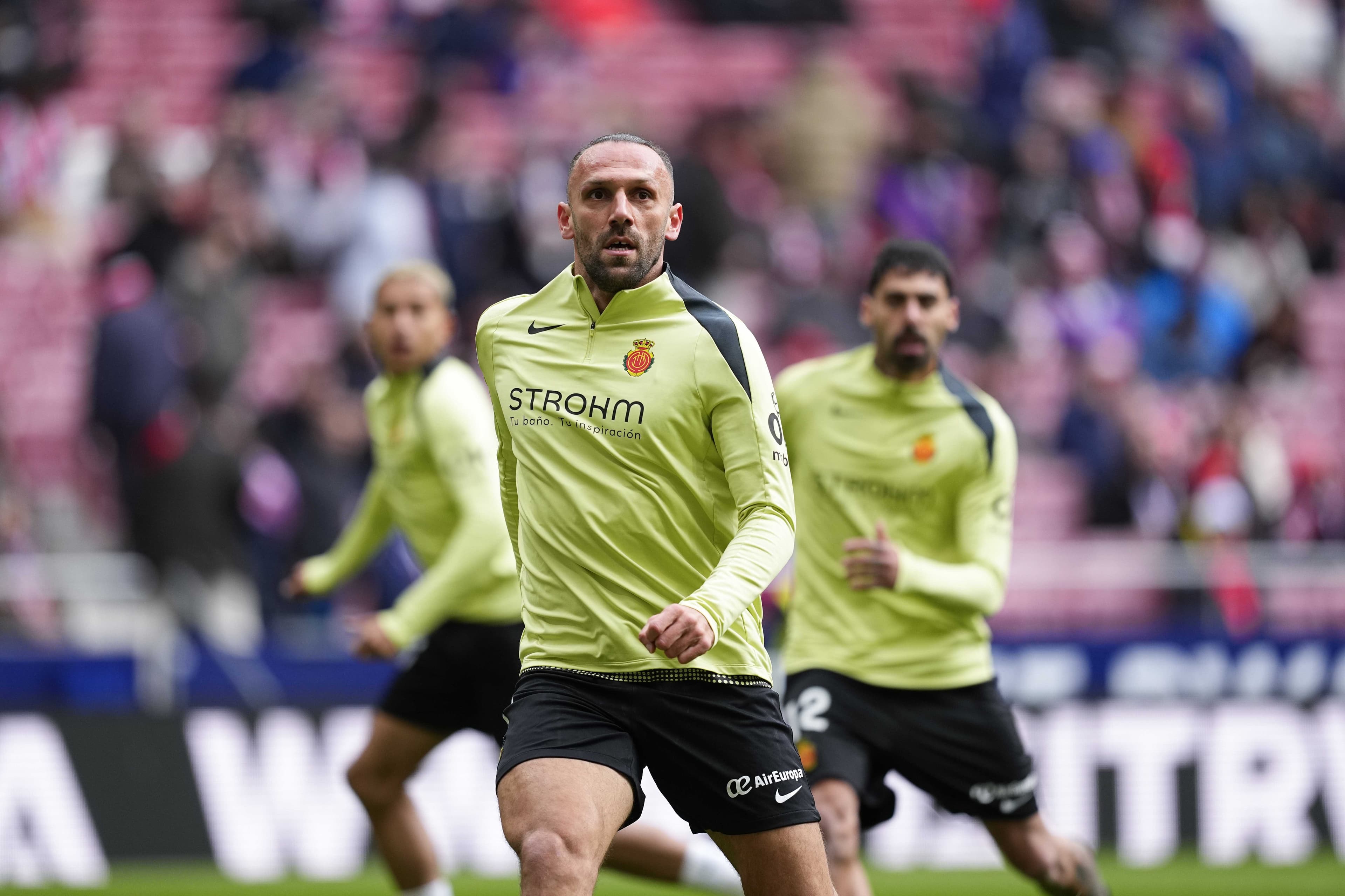 Fenerbahçe Completes First Transfer: Vedat Muriqi's Transfer Fee Revealed