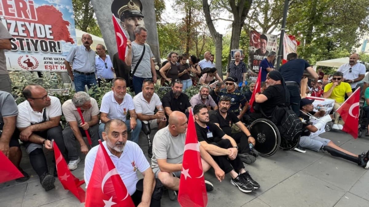 Devlet Baba İfadesi: Gerçekten Eşit Muamele Görebiliyor muyuz?