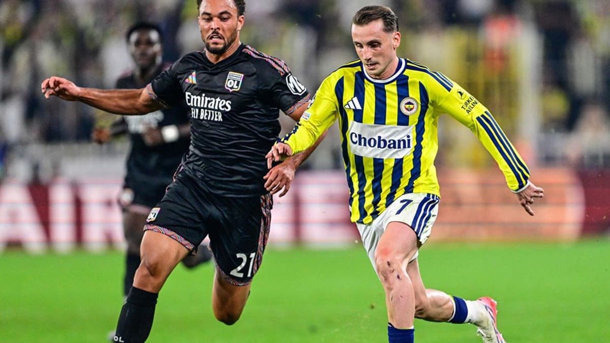 Fenerbahçe Taraftarından Kerem'e Islık Protestosu