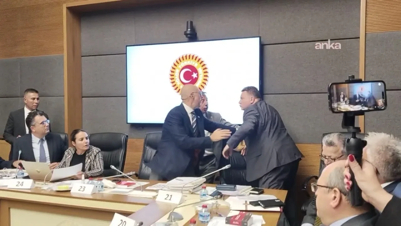 Tensions Escalate in Turkish Parliament Over 'Filth' Debate