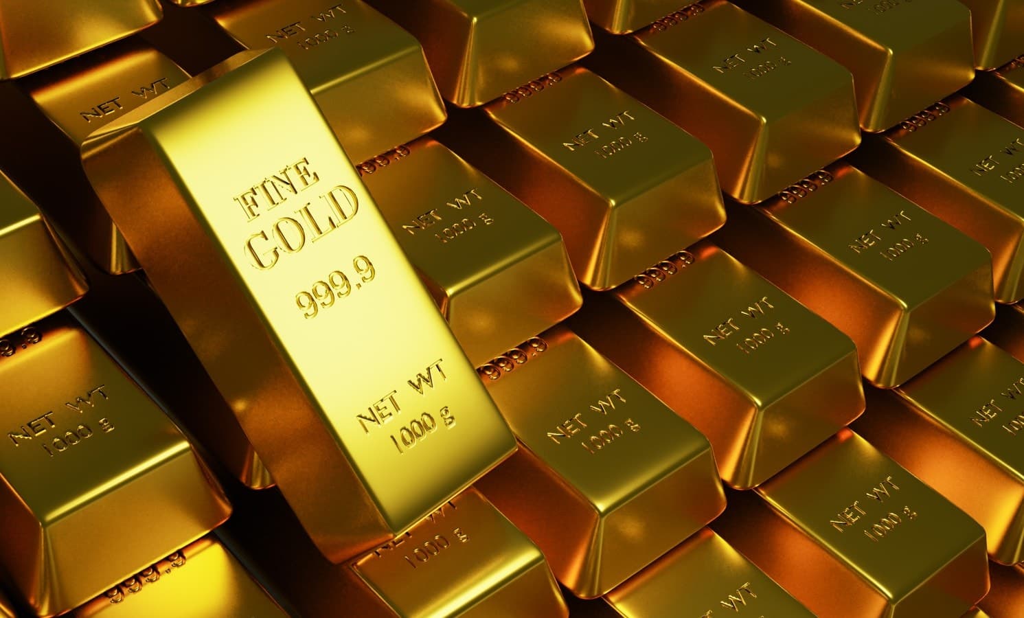 Gold Prices Surge Ahead of Fed's Interest Rate Decision