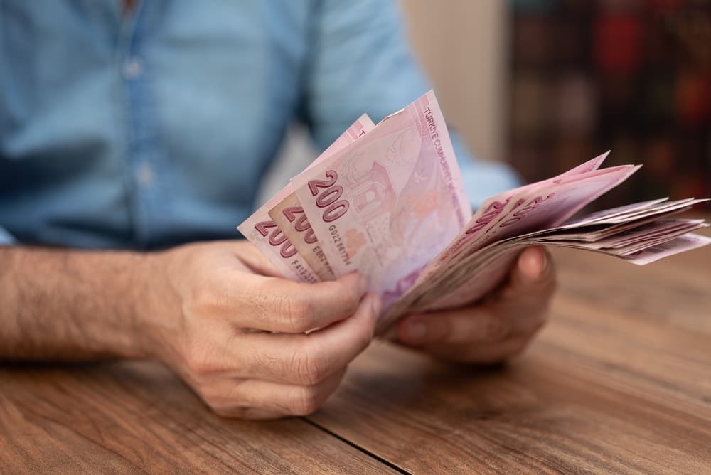 Memurların Yılbaşı Maaş Artışı Açıklandı